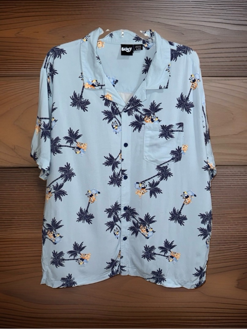 Bluey Men’s Light Blue Short Sl. Palm-Print Button Down Camp Collar Shirt-XL-EC